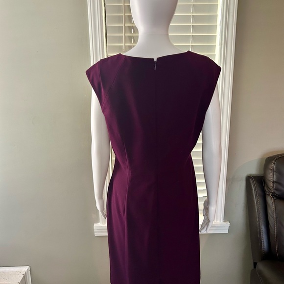 Elegant Purple Dress - Picture 5 of 5